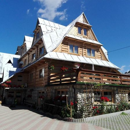 Pokoje Goscinne U Elzbiety Ciche Male Exterior photo