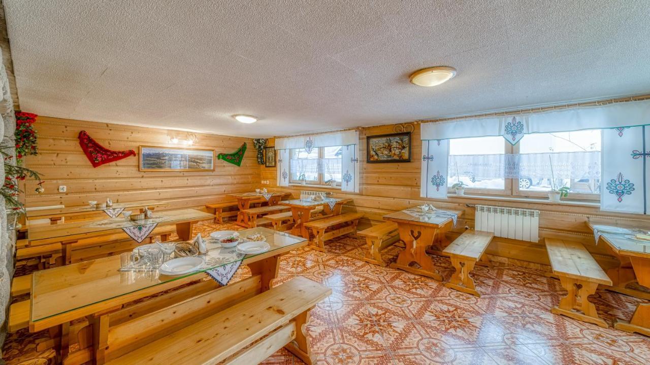 Pokoje Goscinne U Elzbiety Ciche Male Exterior photo