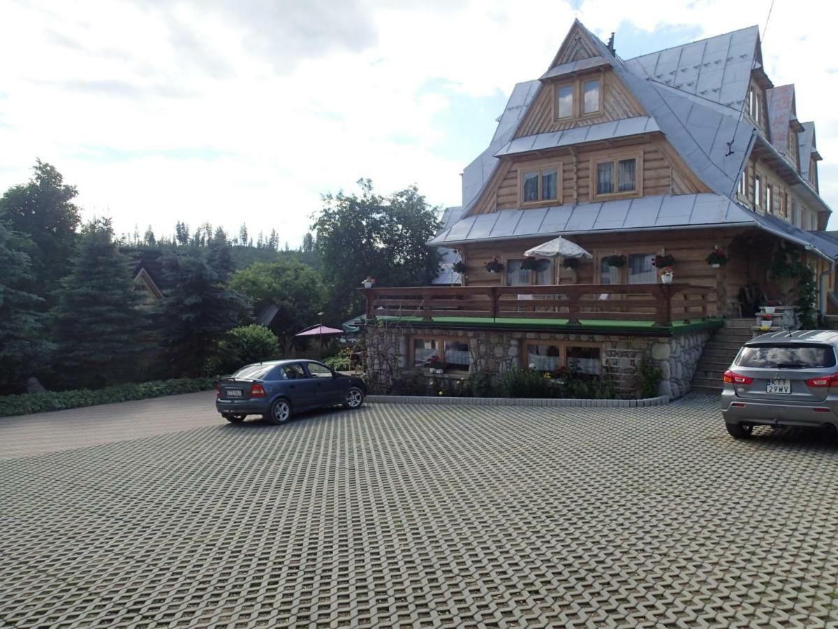 Pokoje Goscinne U Elzbiety Ciche Male Exterior photo